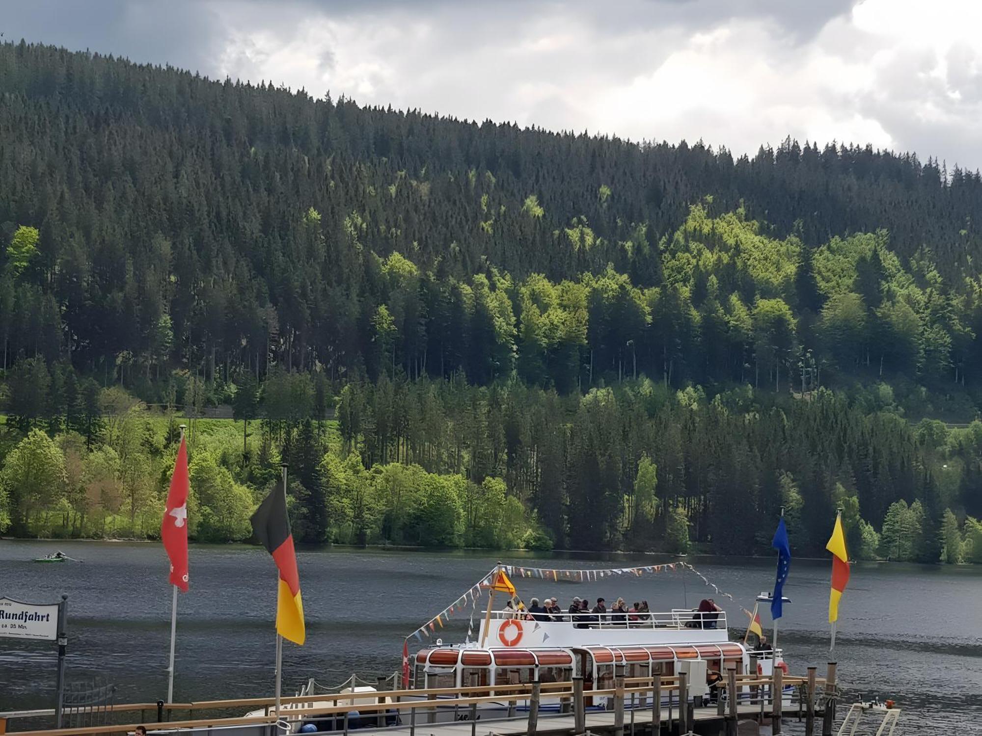 Haus Schwedes Apartment Titisee-Neustadt Exterior photo